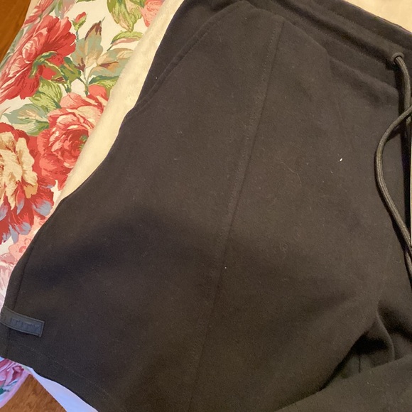 Alphalete athletic shorts - Picture 9 of 9